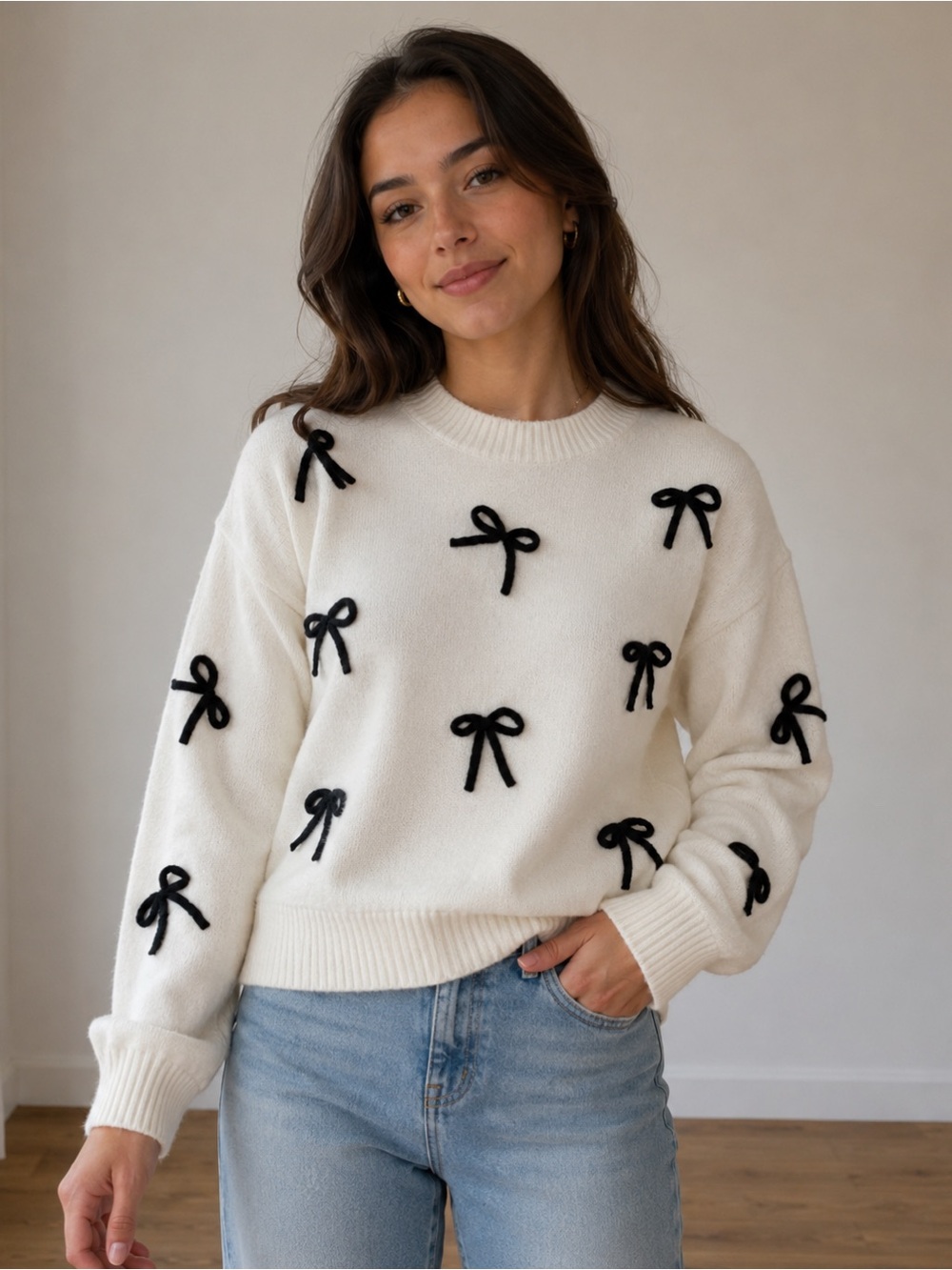 Luna Ivy Cream Bow Appliqué Sweater - Women size  XS